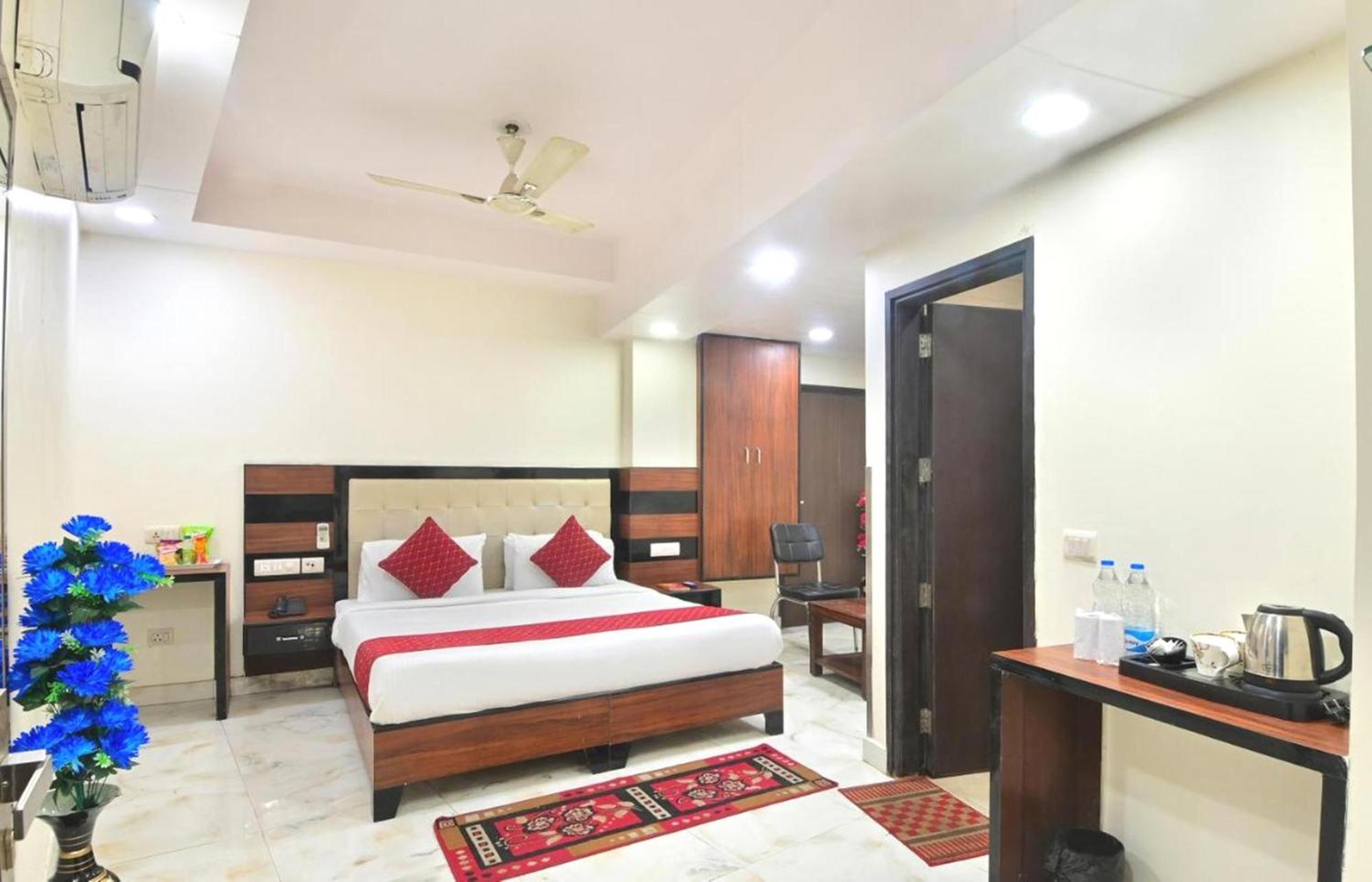 Hotel Emporio View - New Delhi Railway Station - Paharganj Exterior foto