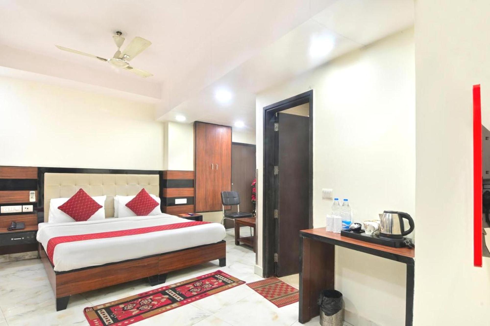 Hotel Emporio View - New Delhi Railway Station - Paharganj Exterior foto