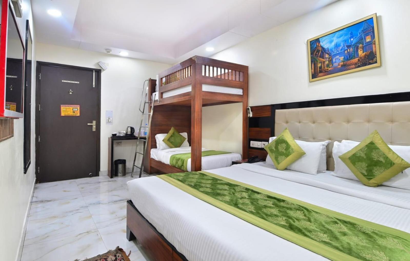 Hotel Emporio View - New Delhi Railway Station - Paharganj Exterior foto